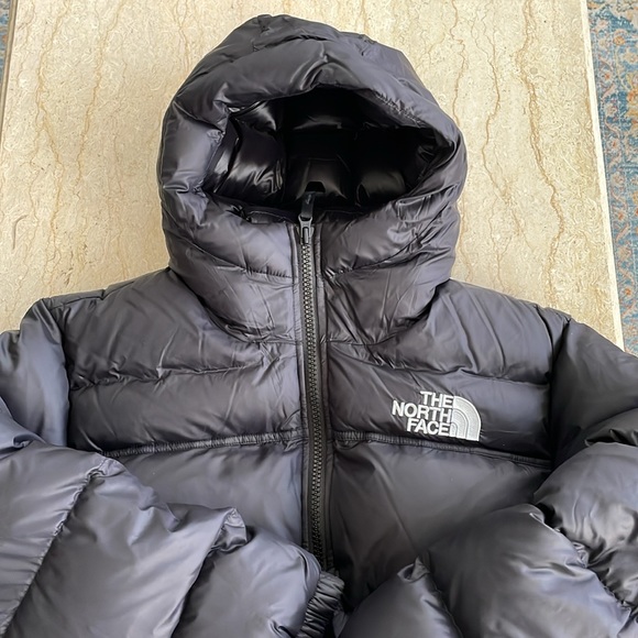 NWT The North Face Women’s NUPTSE Belted Mid Down Jacket. M - Picture 9 of 17
